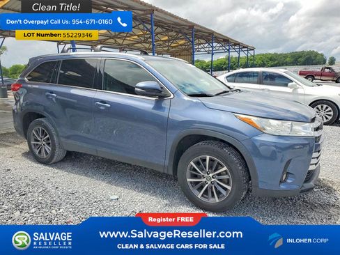 Used 2019 Toyota Highlander XLE FWD image 5