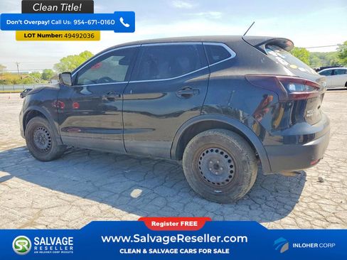 Used 2020 Nissan Rogue Sport S image 3