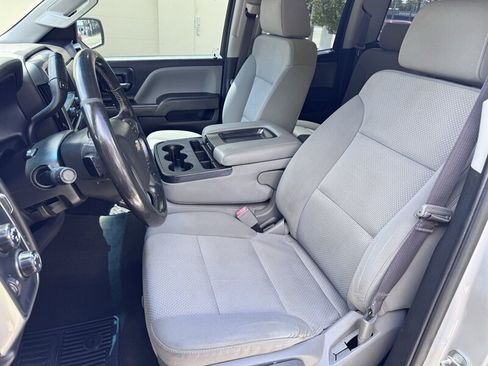 Used 2018 Chevrolet Silverado 1500 LT AWD/4WD image 14