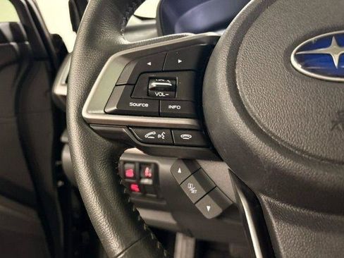 Used 2023 Subaru Forester Limited AWD/4WD image 12