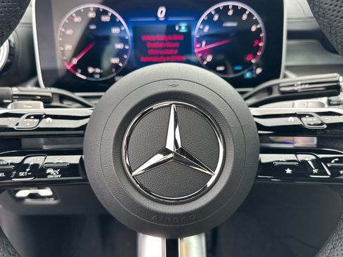 New 2025 Mercedes-Benz C 300 4MATIC Sedan image 22