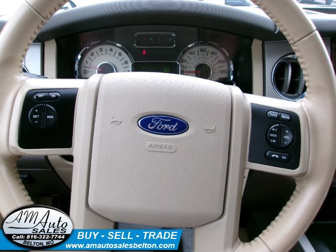 Used 2014 Ford Expedition XLT w/ Equipment Group 202A AWD/4WD image 10