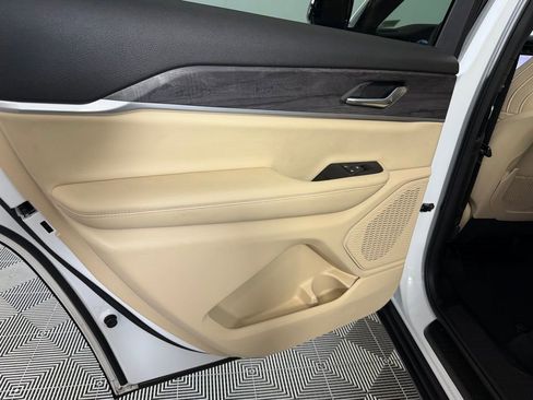 Used 2024 Jeep Grand Cherokee L Limited w/ Trailer Tow Package image 30