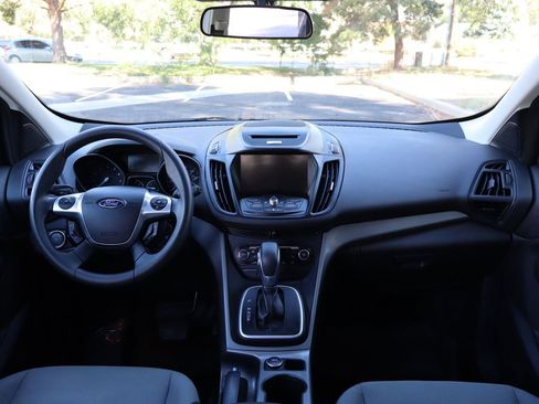 Used 2013 Ford Escape SE image 16