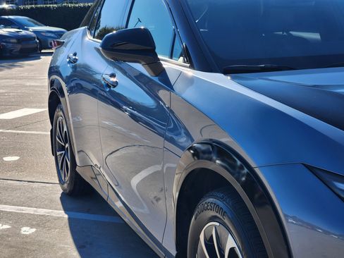 Used 2024 Lexus RZ 450e Premium image 8