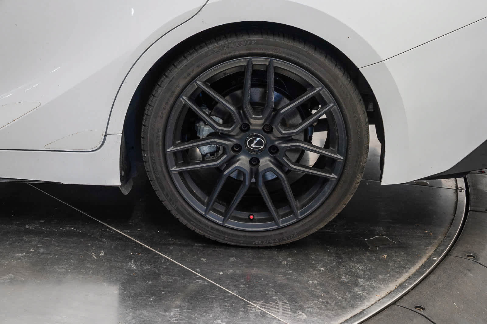 Used 2023 Lexus IS 350 F Sport RWD image 10