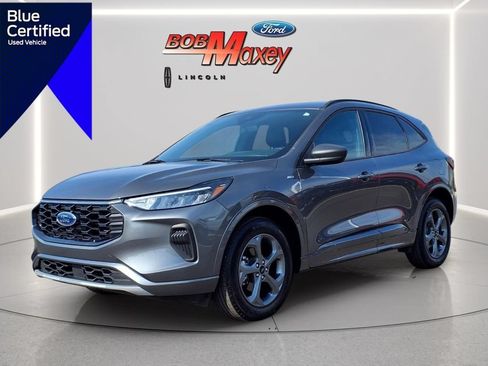 Used 2024 Ford Escape ST-Line w/ Tech Pack #1 AWD/4WD image 1