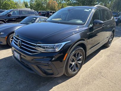 Used 2022 Volkswagen Tiguan SE
