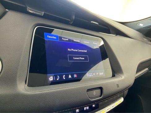 Used 2021 Cadillac XT4 Sport w/ Sun And Sound Package image 27