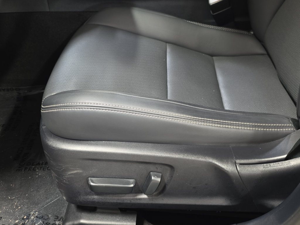 Used 2024 Lexus IS 350 F Sport w/ Accessory Package 2 RWD image 28