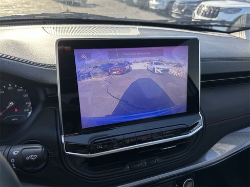 Used 2022 Jeep Compass Trailhawk w/ Trailhawk Convenience Group image 17