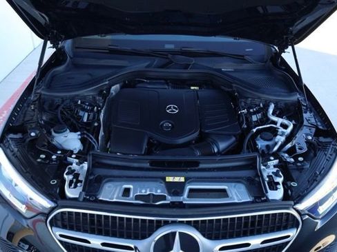 Certified 2025 Mercedes-Benz GLC 300 image 13