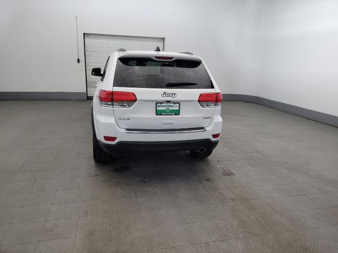 Used 2019 Jeep Grand Cherokee Limited AWD/4WD image 6