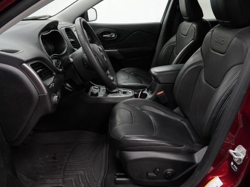 Certified 2021 Jeep Cherokee Latitude Lux AWD/4WD image 3