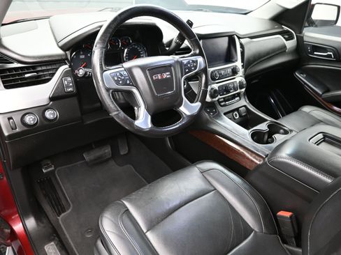 Used 2019 GMC Yukon XL SLT image 22