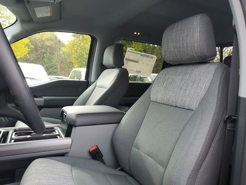 New 2026 Ford F350 XLT w/ XLT Premium Package image 7