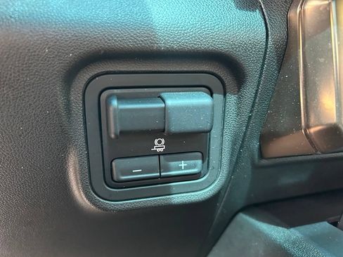 Used 2024 GMC Hummer EV 3X AWD/4WD image 35