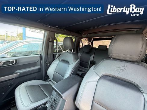 Used 2022 Ford Bronco Black Diamond AWD/4WD image 34