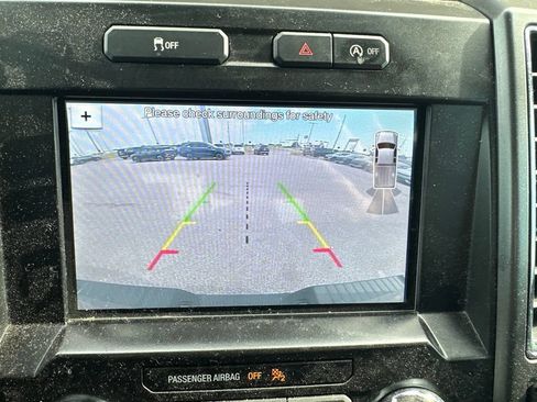 Used 2018 Ford F150 XLT w/ Equipment Group 302A Luxury RWD image 4