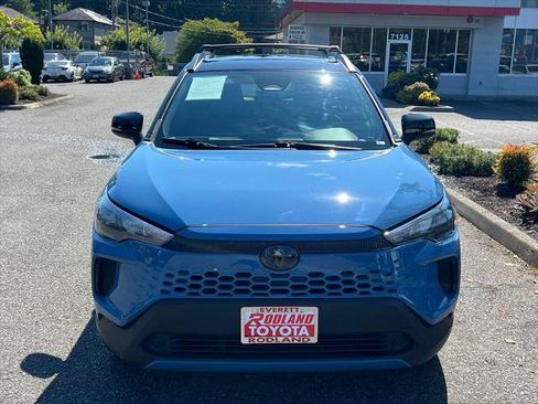 Certified 2026 Toyota Corolla Cross AWD Hybrid w/ Moonroof Package image 5