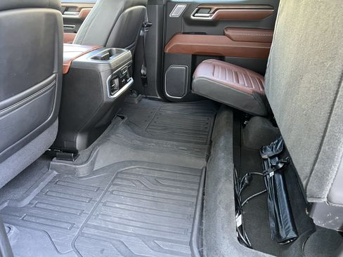 Used 2023 GMC Sierra 1500 Denali Ultimate AWD/4WD image 17