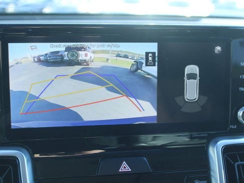 Used 2021 Kia Sorento SX image 22