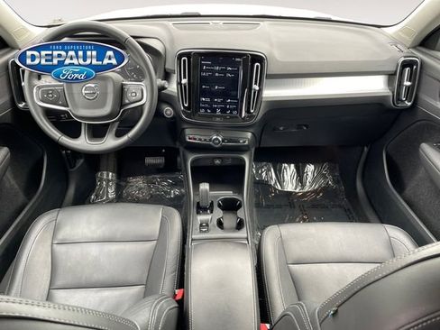 Used 2021 Volvo XC40 T5 Momentum AWD/4WD image 13
