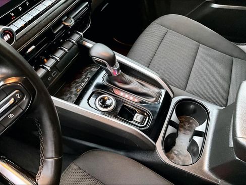 Used 2023 Chevrolet Colorado LT w/ LT Convenience Package II image 20