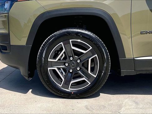 New 2026 Jeep Cherokee Laredo AWD/4WD image 15