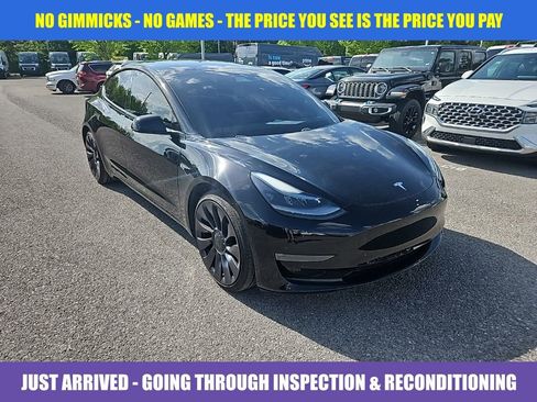 Used 2021 Tesla Model 3 Performance image 1