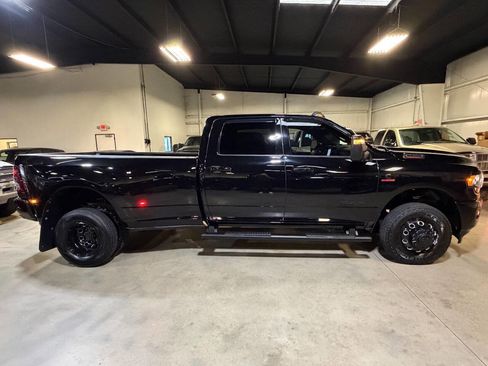 Used 2024 RAM 3500 Big Horn w/ Night Edition image 3
