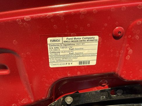 Used 2021 Ford Mustang Shelby GT500 w/ Carbon Fiber Track Pack image 10