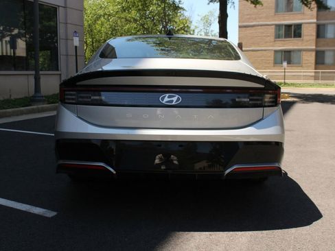 Used 2025 Hyundai Sonata SEL FWD image 7
