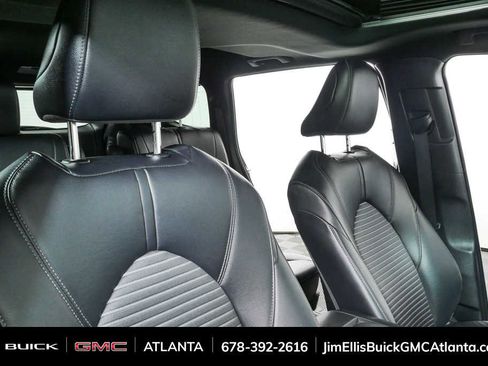 Used 2024 Toyota Highlander XSE FWD image 20