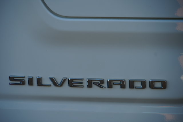 Used 2025 Chevrolet Silverado 1500 LT AWD/4WD image 18