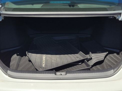 Certified 2025 Honda Accord LX image 10