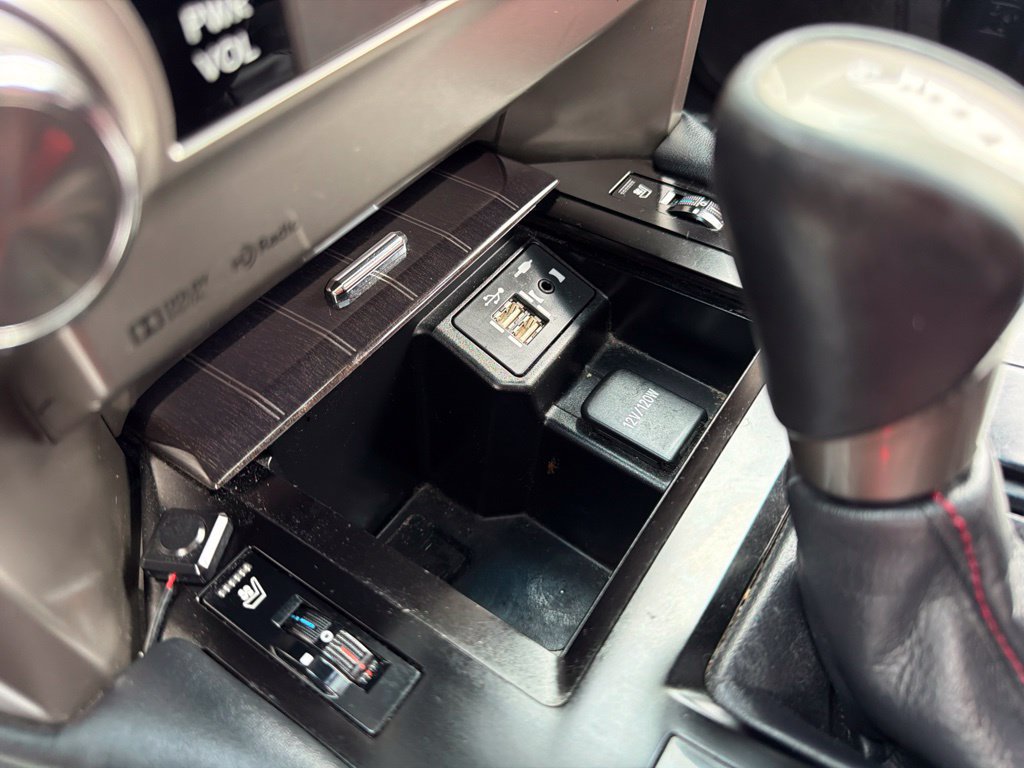 Used 2021 Lexus GX 460 Premium w/ Premium Package AWD/4WD image 39
