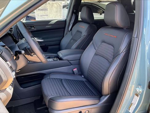 New 2026 Nissan Pathfinder Rock Creek image 9