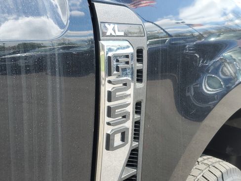 New 2026 Ford F250 XL AWD/4WD image 8