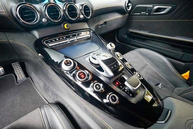 Used 2018 Mercedes-Benz AMG GT R image 73