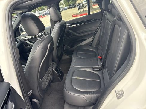 Used 2017 BMW X1 sDrive28i FWD image 19