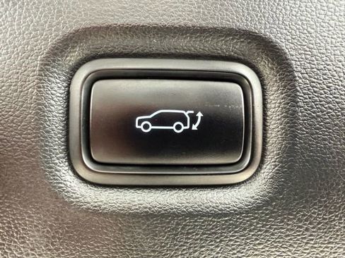 Used 2023 Hyundai Ioniq 5 Limited image 12