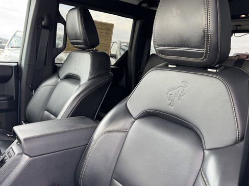 Used 2025 Ford Bronco Badlands AWD/4WD image 23