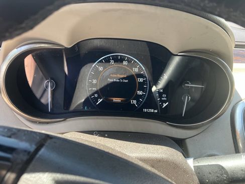 Used 2014 Buick LaCrosse Leather FWD image 3
