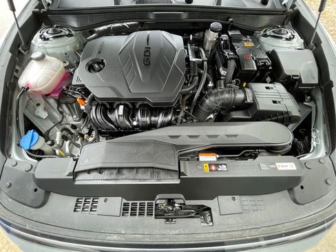 Used 2025 Hyundai Sonata SEL FWD image 32