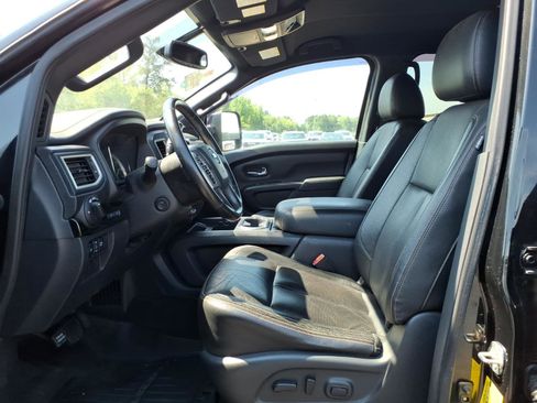 Used 2019 Nissan Titan SL w/ Midnight Edition AWD/4WD image 19