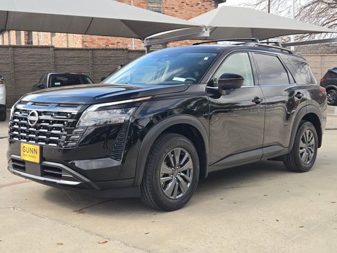 New 2026 Nissan Pathfinder SV AWD/4WD image 7