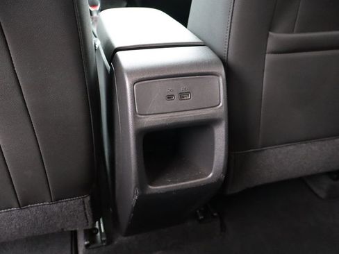 Used 2024 Chevrolet Trax RS w/ Driver Confidence Package FWD image 34