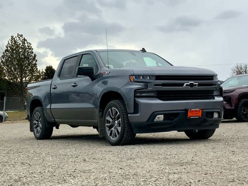 Used 2022 Chevrolet Silverado 1500 RST w/ LPO, Blackout Package image 9