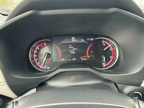 Used 2023 Toyota RAV4 XLE Premium image 29